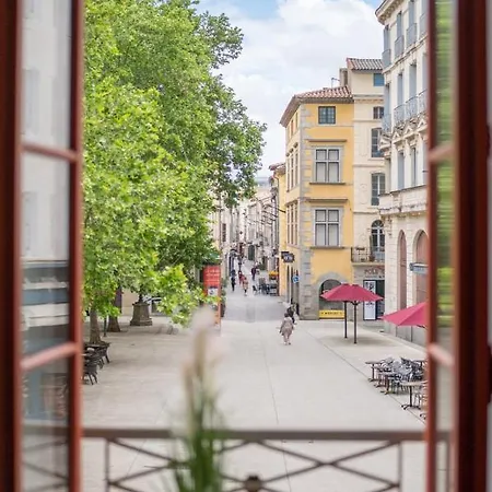 Apartamento Bright Flat On Place Carnot Carcassonne